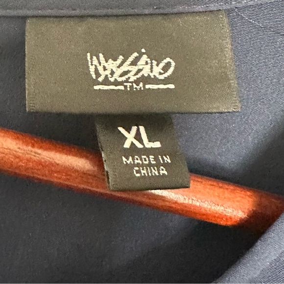 Mossimo Navy Women's Blouse size XL - Picture 4 of 4